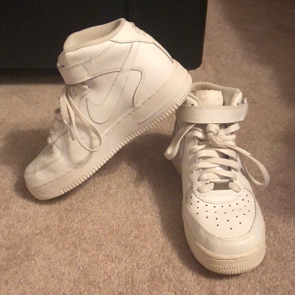 classic white nike high tops